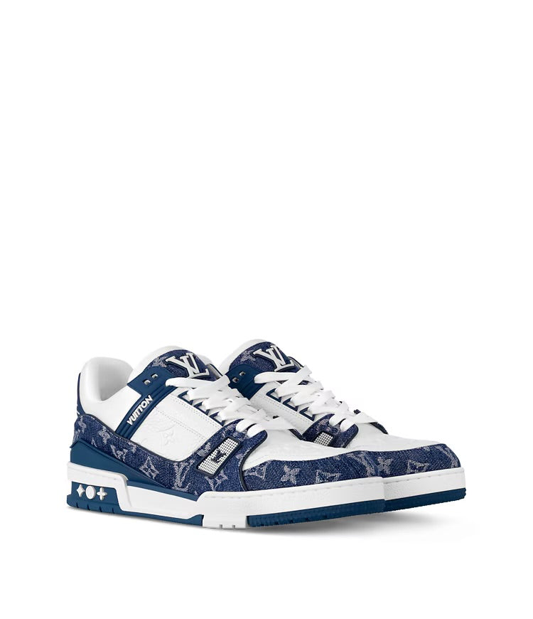 trainer sneaker